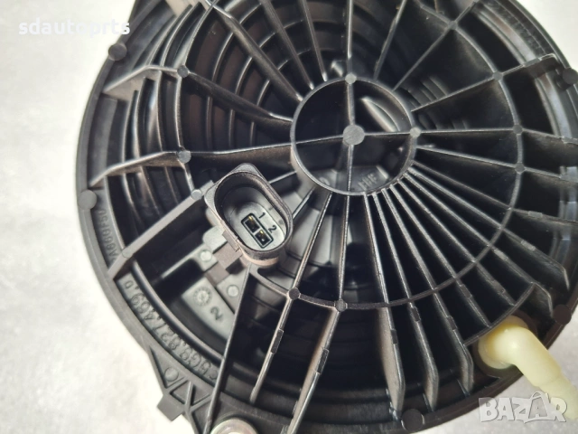 5G9827469D Нова оригинална Емблема за багажник VW Golf 7 Polo T‑Roc, снимка 10 - Части - 53766041