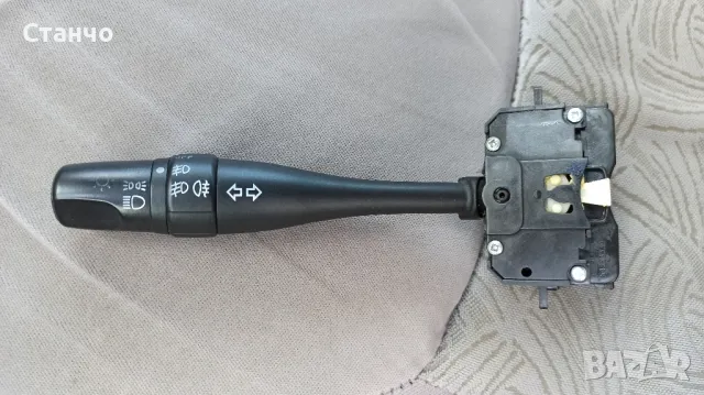 Лост за фарове / светлини на волан - Нисан Алмера Тино / Nissan Almera Tino