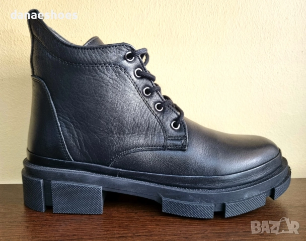 Дамски боти тип кларк от естествена кожа в бордо и черно , снимка 4 - Дамски боти - 38626313