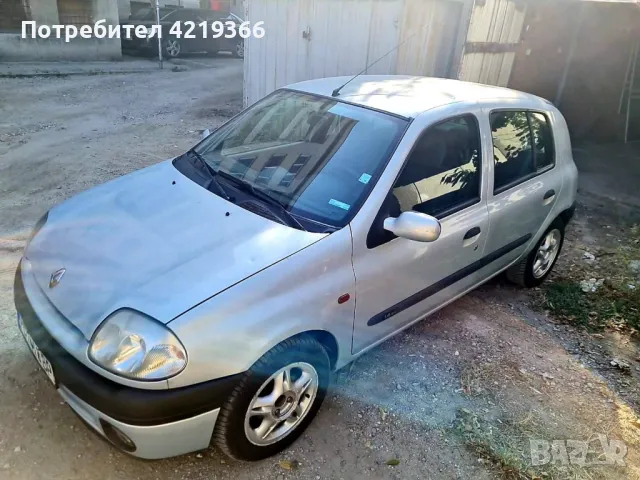 Лека кола Renault Clio, снимка 3 - Автомобили и джипове - 49547915