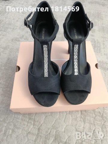 Дамски обувки , снимка 2 - Дамски обувки на ток - 53778397