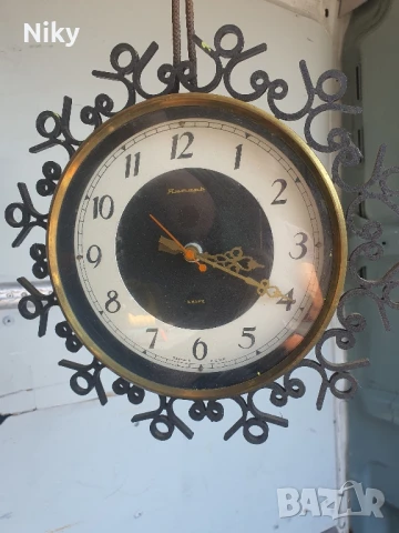 Стенен часовник Янтар , снимка 4 - Стенни часовници - 50927578