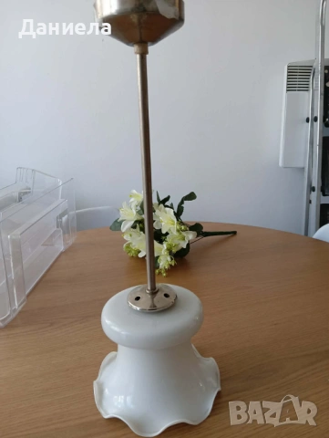 Малък винтидж полилей с една фасунка