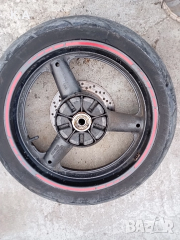 Задна джанта Suzuki Bandit 600, снимка 4 - Части - 51913650