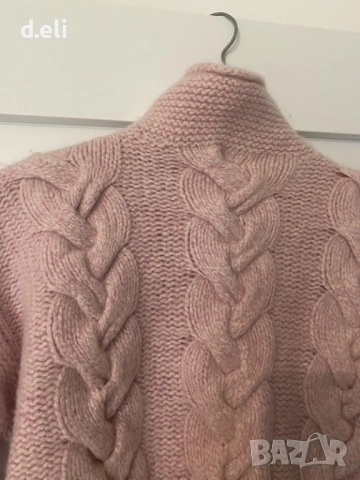 made in Italy. Страхотен Кашмирен дебел пуловер. Size M 