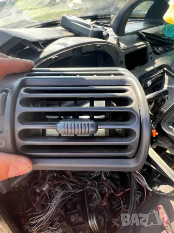 Лява духалка Пежо Експерт1 , снимка 2 - Части - 50131041