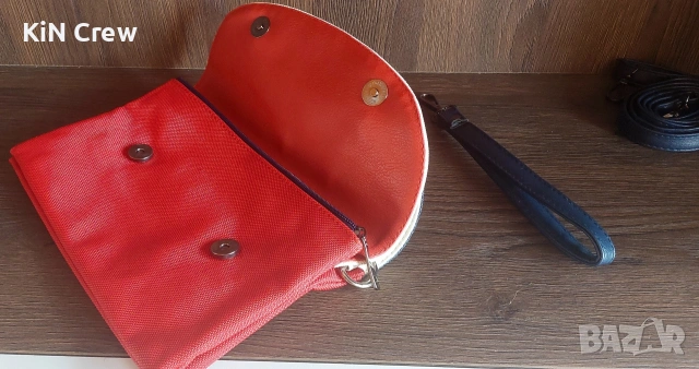 Дамска Чанта Tommy Hilfiger - Crossbody с магнитно закопчаване, снимка 6 - Чанти - 53967869