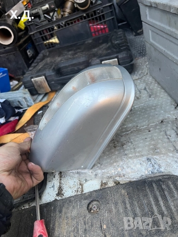 Корпус и Ляво огледало Мерцедес Ц-класа w203 , снимка 2 - Части - 52433945