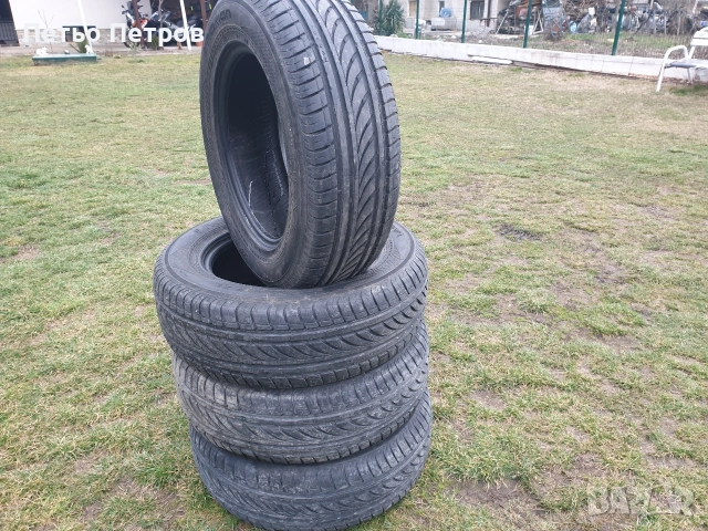 Nokian 235 65 17 XL