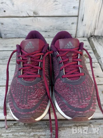 Дамски маратонки Adidas, снимка 4 - Маратонки - 49840412