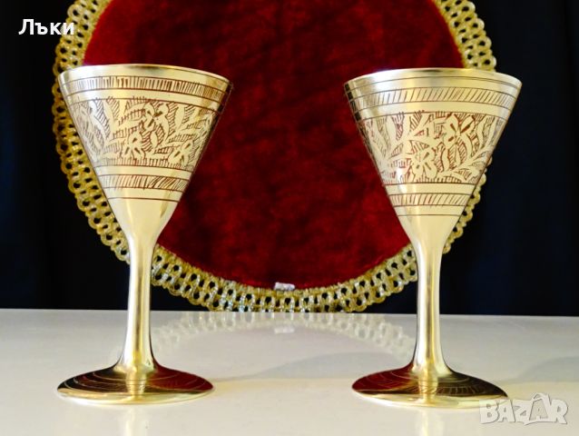 Бронзови чаши за ракия,орнаменти,клетъчен емайл.