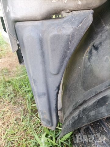 Метални кори пред предните  гуми ( лява и дясна ) за Киа Соренто , снимка 1 - Части - 46078504