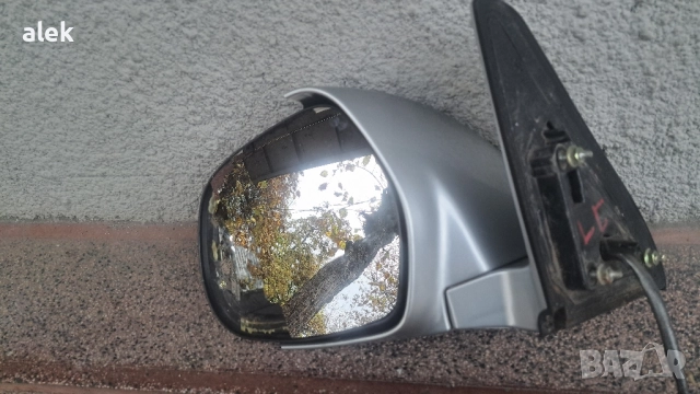 Toyota Land Cruiser ляво огледало здрава основа, снимка 2 - Части - 52349139