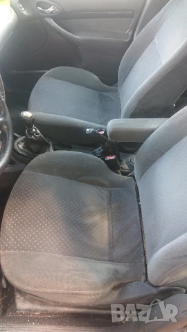 Форд фокус 1,8 115к.с.ТДЦИ 2003 година цял за части. , снимка 12 - Автомобили и джипове - 51413180