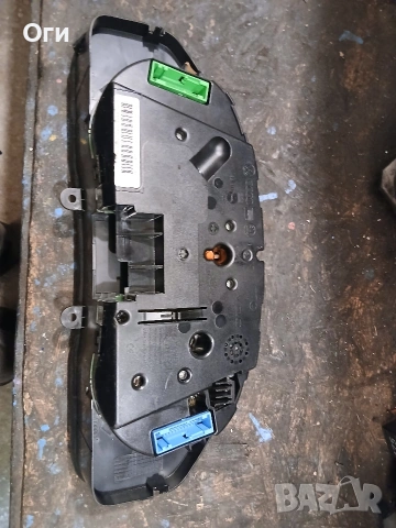 Километражно табло за Ауди А4 8D0 919 860 G / 110.008.870/002, снимка 2 - Части - 54052929