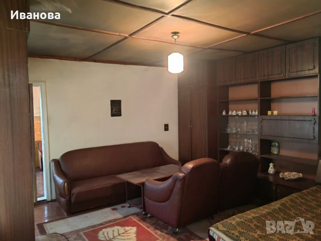 Продавам къща в с.Велино, снимка 12 - Къщи - 50896452