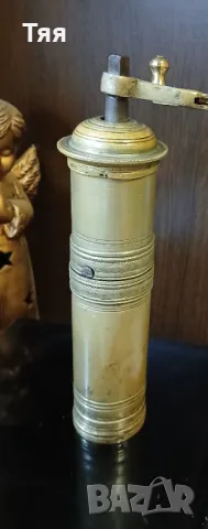 Бронзова мелничка за кафе , снимка 2 - Антикварни и старинни предмети - 49735305