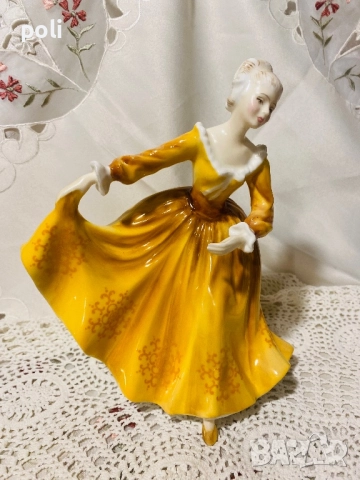 порцеланова статуетка 