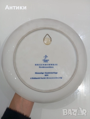 Порцеланова стара чиния за стена маркирана, снимка 2 - Декорация за дома - 52642821