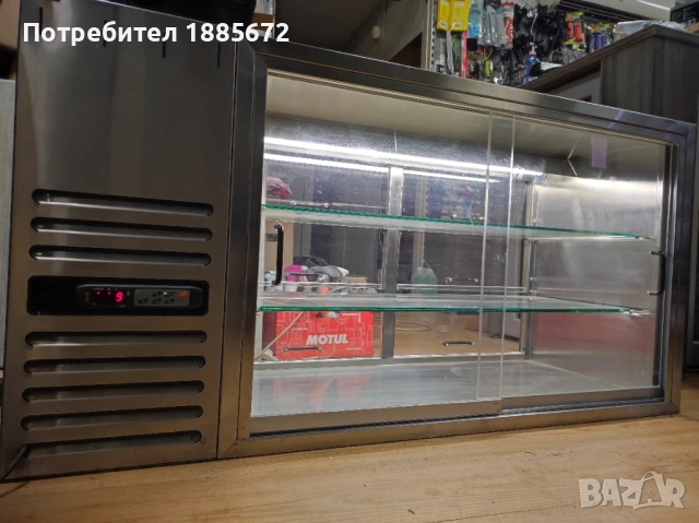 Хладилна витрина за бар на самообслужване