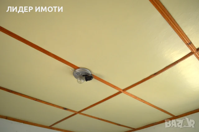 Продава се двуетажна къща в с. Полковник Серафимово, снимка 10 - Къщи - 50829217