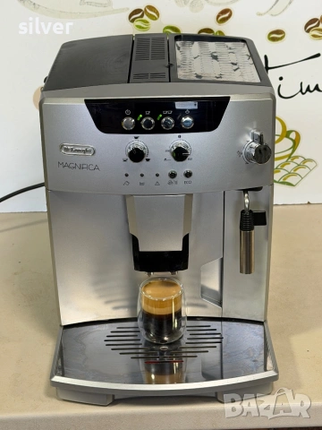 Кафемашина кафе автомат delonghi magnifica с гаранция, снимка 4 - Кафемашини - 53941703