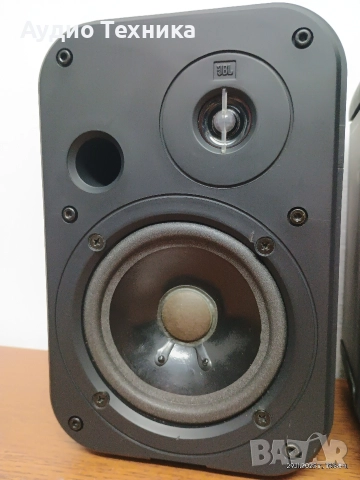 JBL CONTROL ONE. Голям звук от малки тонколони. Изпращам видео. , снимка 4 - Тонколони - 52590346