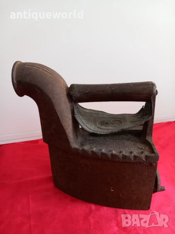 19Век Старинна ЮТИЯ с Комин на Въглища