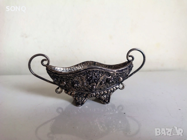 Страхотено Старо Посребрено Съдче