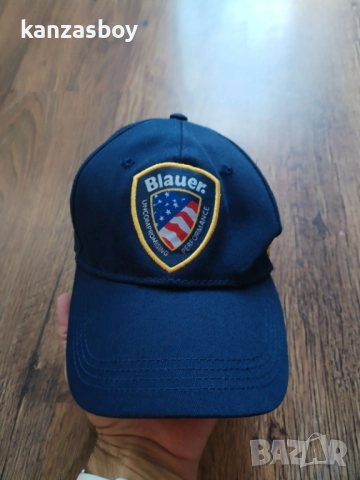 blauer usa - страхотна шапка КАТО НОВА, снимка 2 - Шапки - 51912502