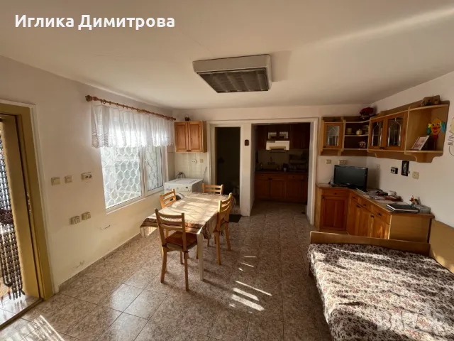 Продавам къща близо до гр. Плевен, снимка 9 - Къщи - 46959994