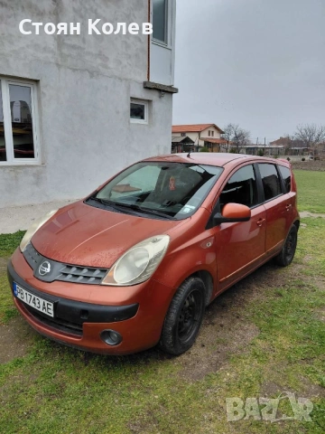 Продавам Нисан Ноте