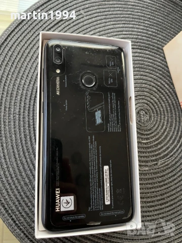 Huawei Y7 2019 *Пукнат дисплей*, снимка 5 - Huawei - 50898495