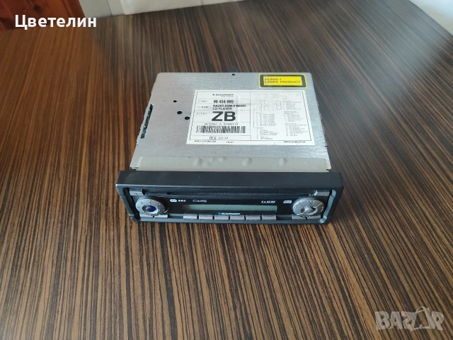 оригинално CD радио от Шевролет Такума, снимка 2 - Аксесоари и консумативи - 54257525