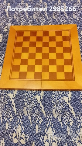 Стара табла за игра 48/48 см., снимка 3 - Шах и табла - 53922794