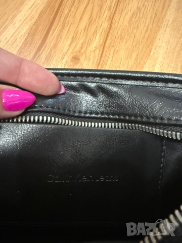 Calvin Klein оригинална дамска чанта, снимка 10 - Чанти - 54220207