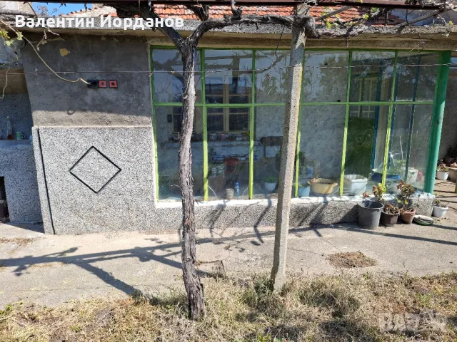 Къща в с. Научене, снимка 2 - Къщи - 50044093