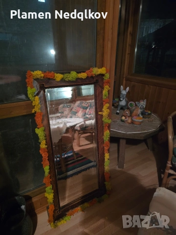 Старо огледало със масивна дървена рамка., снимка 2 - Антикварни и старинни предмети - 53113577