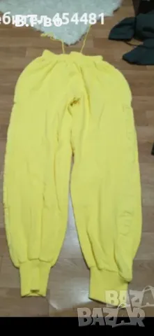 Nike жълто долнище , снимка 4 - Спортни екипи - 49867517