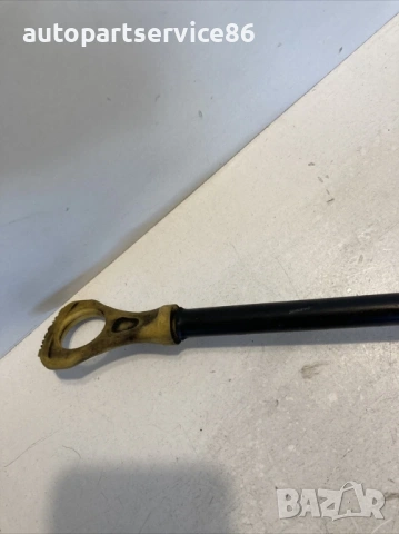 Щекер за измерване на нивото на масло за KIA Ceed 1.6 CRDi (2010), снимка 2 - Части - 53242414