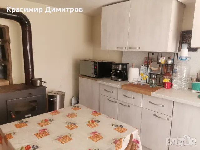 Продавам къща в с. Риш, снимка 11 - Къщи - 46953411