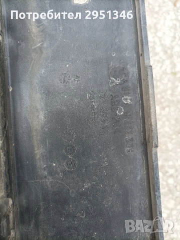 Държач номер лайсна броня BMW E65, снимка 2 - Части - 53978102