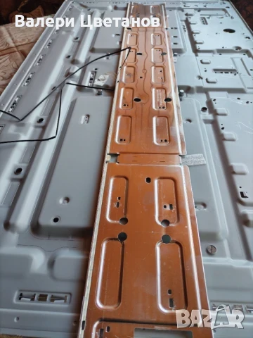 телевизор SAMSUNG UE55AU8072U на части, снимка 14 - Телевизори - 51335491