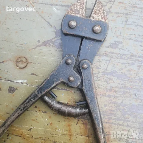 усилени клещи за твърди телове Knipex, снимка 2 - Клещи - 49902805