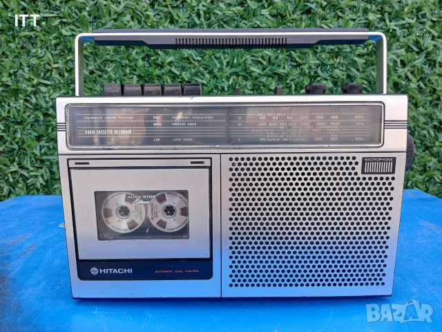 ПРОДАВАМ ТОЗИ КОЛЕКЦИОНЕРСКИ РЕТРО КРАСАВЕЦ 1978г ( HITACHI TRK- 5601L ) 