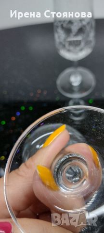 Винтидж сет от тънкостенен кристал чаши. Плътен златен кант, декор лозов лист. , снимка 11 - Чаши - 46441643