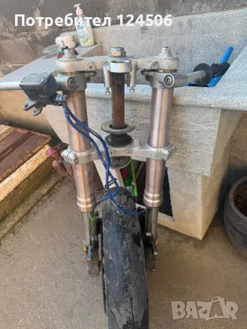 Предница Кавазаки зхр 750 Kawasaki zxr 750, снимка 5 - Мотоциклети и мототехника - 50291589