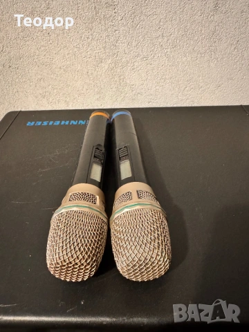 Mipro Двоен приемник с два микрофона с бодипак и хедсет Shure, снимка 2 - Микрофони - 53669722