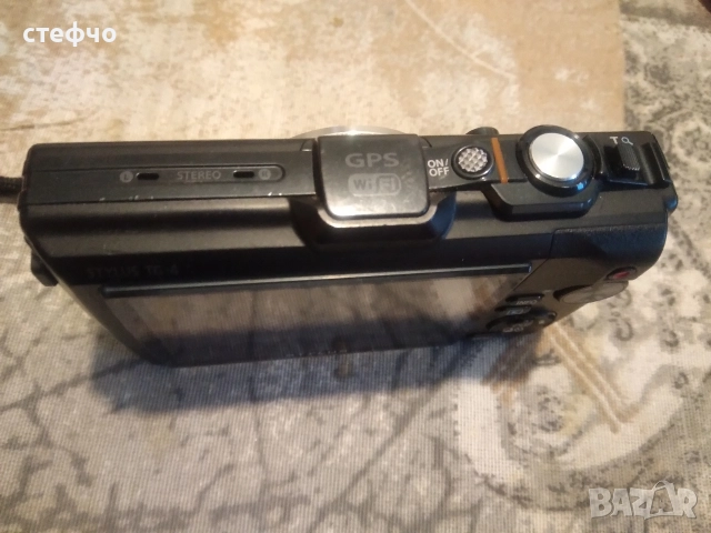 Предлагам екшън фотоапарат Olimpus TG4, снимка 2 - Фотоапарати - 52956223