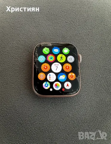 Apple Watch 5 series 44 mm, снимка 6 - Смарт гривни - 47078774